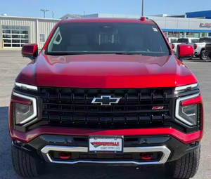 Rojo, Tahoe Z71 2024, 4WD, Automático, R18, Llantas de Aleación Usadas, Asientos de Cuero, Sistema de Navegación Ligero, Arranque Remoto, Volante a la Izquierda - Product Image 1