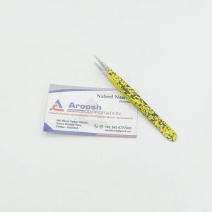 Pince d'extension de cils jaune double ton d'isolation en acier inoxydable avec logo personnalisé en gros - Product Image 6