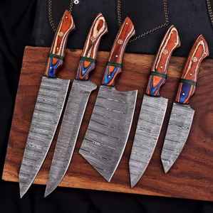 Ensemble de couteaux de chef professionnels en acier Damas faits à la main, ensemble de couteaux de cuisine professionnels, ensemble de couteaux de chef forgés à la main - Product Image 2