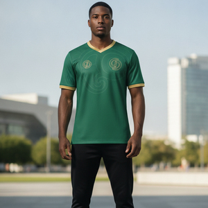 Ensemble de maillots de football sublimés en gros, tenue de sport durable en polyester avec nom et numéro d'équipe personnalisés - Product Image 5