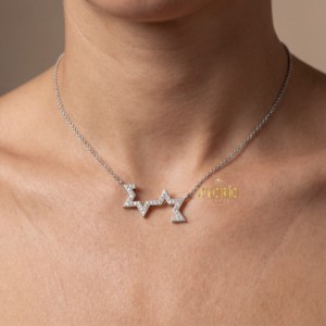 จี้เพชรทองคำแท้พรีเมียมจาก Zyorio Jewels สัญลักษณ์แห่งความรักนิรันดร์ สำหรับผู้หญิง หรูหรา เหมาะเป็นของขวัญหมั้น ของขวัญแต่งงาน ของขวัญวันครบรอบ สไตล์เครื่องประดับ - Product Image 1