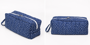 Étui à accessoires capillaires en coton matelassé bleu et blanc à cœurs pour femmes, style bohème, fermeture éclair, parfait pour les voyages - Product Image 3