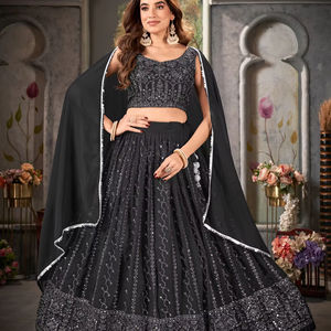 El último diseñador Pure Georgette Heavy bordado Work Lehenga Choli por Fab Zone Indian & Pakistani Clothing - Product Image 1