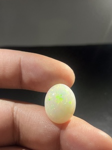 โอปอลเอธิโอเปียแบบไม่ผ่านการบำบัดธรรมชาติคุณภาพสูงทรงวงรี9.70 Cts พลอยหลวมผลิตเครื่องประดับอัญมณี Cabochon Cut - Product Image 4