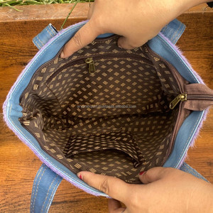 Bolso de mano de lujo de cuero reciclado metálico con pelo a la moda multifuncional, bolsos de mano de cuero coloridos para mujer, bolso de hombro para mujer - Product Image 5