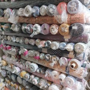 Lot de stock Jenny. Lot de tissus imprimés en mousseline de Corée, textiles variés, motifs imprimés, hijab, robe, vêtements variés - Product Image 2