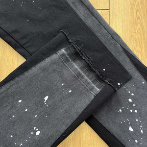 Nouveau pantalon cargo en jean streetwear personnalisé, style charpentier, coupe ample, avec peinture graffiti, délavé à l'acide vintage et coupe évasée - Product Image 4