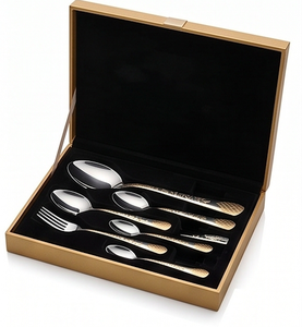 Ensemble de couverts finis argentés avec un design élégant doré, parfait pour les mariages, les dîners, la maison, la cuisine et la restauration. - Product Image 6