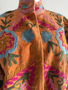 Floral Embroidered <b>Velvet</b> <b>Blazer</b> Mandarin Collar Autumn Women's Jacket Handmade Boho Chic Style Vintage <b>Velvet</b> Suzani Jacket - Product Image 4