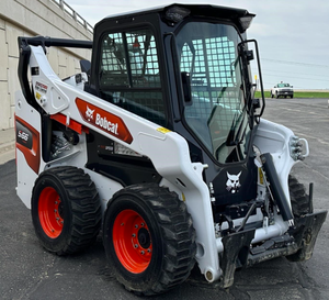 Venta al por Mayor de Minicargadora Bobcat S66 Diésel de 9 Toneladas, Motor Yanmar, Cilindro Hidráulico Eaton, Caja de Cambios de Alta Eficiencia - Product Image 1