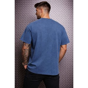 T-shirt oversize vintage en coton brut 100 % pur, 230 g/m², délavé à l'acide, coupe carrée pour femme - Product Image 4