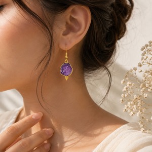 Boucles d'oreilles pendantes en quartz rose, pierre précieuse naturelle brute, crochet en or, bijoux faits main en laiton style bohème, cadeau pour l'amour - Product Image 5
