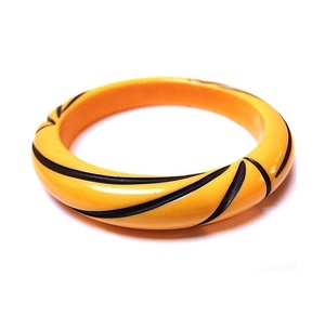 Vintage <b>Resin</b> Acrylic Bangle Bracelet Geometric Pattern Yellow Black Unisex Fashion Jewelry Accessory - Product Image 1