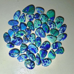 Azurite Naturelle de Haute Qualité, Pierre Précieuse en Vrac, Cabochon de Qualité Supérieure, Certifiée par un Certificat Tierce Partie, pour la Fabrication de Bijoux, 25-45mm, Décoration d'Intérieur - Product Image 3