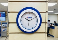 Horloge de bureau analogique carrée CNBC, mouvement à quartz silencieux, design minimaliste, prix de gros
