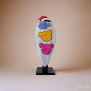 Serre-têtes de luxe faits main avec broderie et perles de verre, pour Pâques, fêtes, événements, cadeaux, accessoires de cheveux tendance et personnalisés - Product Image 6