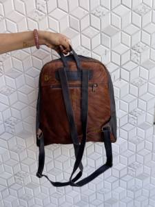 Mochila de piel de vaca con estilo Unisex al por mayor en estilo de moda occidental Forro de cuero genuino Cierre de cremallera Mochila escolar impermeable - Product Image 3