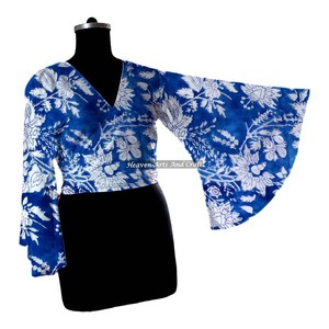 Top indio de algodón para mujer, estilo hippie retro, con lazo en la parte delantera, manga acampanada, estampado floral, informal, para fiesta, talla única - Product Image 1
