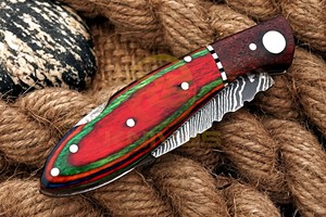 Cuchillo Plegable de Acero de Damasco Premium con Mango de Madera, Hecho a Mano, para Caza, Camping, Supervivencia, Cuchillo de Bolsillo EDC - Product Image 3