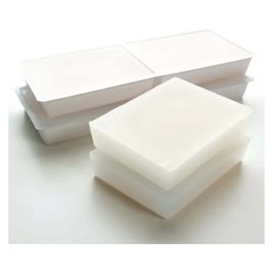 Cire de paraffine entièrement raffinée, qualité export premium pour cosmétiques, bougies et emballages - Product Image 1