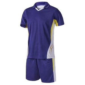 Uniformes de Fútbol Sublimados al por Mayor, 100% Poliéster, Económicos, Personalizados para Hombre, de Alta Calidad con Logotipo - Product Image 3
