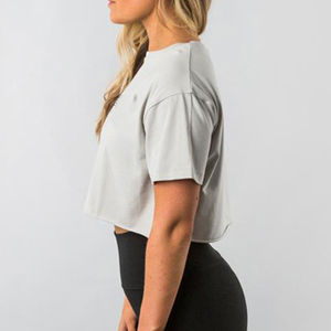 Chemises courtes respirantes pour femmes, fabriquées directement en usine au Pakistan, en toile, style décontracté estival, design tendance, prix bas, vente en gros - Product Image 3