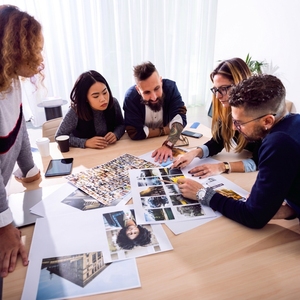 Plateformes de croissance et cadres de vision artistique stratégique pour directeurs créatifs d'élite UNIVENTURE, pour un impact maximal sur la marque - Product Image 6