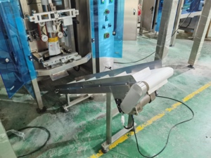 Máquina envasadora de llenado de <span class=keywords><strong>cereales</strong></span> granulares de pesaje automático multifunción Máquina envasadora VFFS de frijoles blancos - Product Image 6