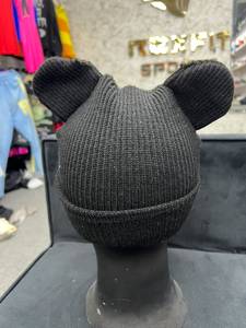 Nouveau bonnet tricoté avec oreilles de souris brodées en 3D, unisexe, chaud et décontracté pour l'hiver, pour adultes, 100% acrylique, tricoté à la main avec bouton - Product Image 6