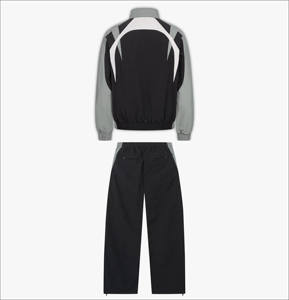 ชุดเสื้อกันลมผู้ชายแบบลำลองสไตล์สปอร์ต ชุดเข้าชุดกัน เสื้อแจ็คเก็ตมีฮู้ดแบบซิปและกางเกงขายาว ระบายอากาศได้ดี เหมาะสำหรับออกกำลังกาย วิ่ง เดินป่า และท่องเที่ยว - Product Image 4