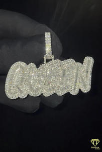 Pendentif de luxe « QUEEN » avec diamant Moissanite et chaîne cubaine, bijoux Hip Hop - Product Image 3