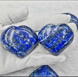 Cœur en cristal de lapis-lazuli de qualité supérieure pour le Feng Shui, la purification énergétique de la maison, la méditation et les vibrations positives, disponible à bas prix - Product Image 4