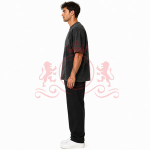 เสื้อยืดทรงหลวมแบบดรอปโชว์เดอร์เนื้อผ้านุ่มพิเศษ สีซีดแบบซันเฟด พร้อมทรงใส่สบายในชีวิตประจำวัน และโครงสร้างผ้าฝ้ายที่ใส่สบาย - Product Image 2