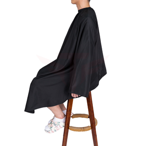 Capa de Peluquería Portátil Ecológica de Algodón/Nylon Negra, Resistente al Agua, para Corte de Cabello, Salón de Belleza, 119cm X 110cm - Product Image 4