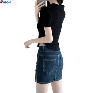 Polo femme à col polo, coupe ample et confortable, avec ourlet incurvé et motif imprimé, pour l'été – Vêtements pour femme en marque propre - Product Image 3