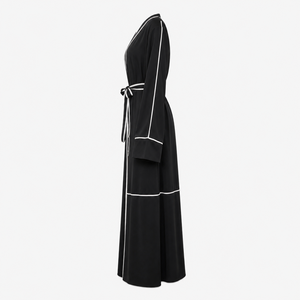 Abaya de poliéster de primera calidad para mujer, diseño ODM, con cuello en V, manga larga, modesta, con cinturón a juego, ribete y secado rápido. - Product Image 2