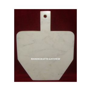 Planche à découper en marbre blanc de qualité supérieure et au design unique fait main, idéale pour la maison et la cuisine des restaurants. - Product Image 2