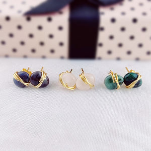 Pendientes Pequeños de Plata 925 con Ópalo Rosa |   Pendientes de Piedras Preciosas Lisas con Envoltura de Alambre Chapado en Oro para Mujer, Venta al por Mayor - Product Image 4