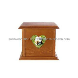 Urnes funéraires en bois sculptées à la main, urnes commémoratives faites à la main, en bois de haute qualité - Product Image 4