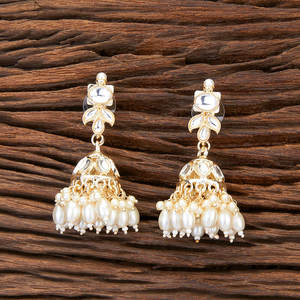 ต่างหูแบบแชนเดอเลียร์ Kanhai Jewels คุณภาพส่งออกออนไลน์ล่าสุด วัสดุทองเหลือง ชุบเมห์นดี รุ่น 113469 สำหรับผู้หญิง - Product Image 1