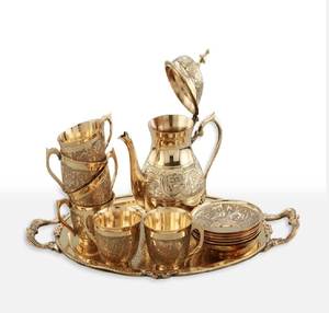 Vibrante juego de té esmaltado en azul cielo y dorado. Artesanía exquisita para una sensación de elegancia real. Disponible a precios de mayorista. - Product Image 5