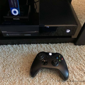 Mới Ban Đầu Chính Hãng Gia Đình Retro <span class=keywords><strong>X</strong></span>-<span class=keywords><strong>BOX</strong></span> Một Màu Đen 500GB TV Trò Chơi Giao Diện Điều Khiển Hỗ Trợ 4K Với 10000 Trò Chơi Và Đa Máy Nghe Nhạc - Product Image 4