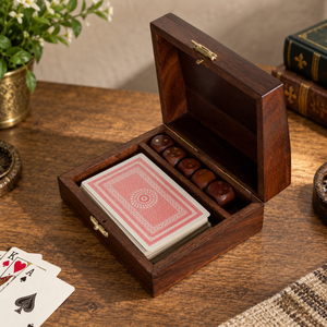 Boîte en bois pour cartes à jouer et dés avec couvercle à charnière et loquet sécurisé |   Organisateur de rangement décoratif pour jeux de cartes, pour salle de jeux de table - Product Image 2