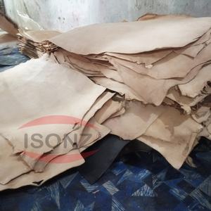 ISONZ Leather Zone Veg Tanned Calf Leather Grain Bag Anti Pill 0.7-2.2mm Thickness 8-18 Sqft Size - Product Image 2