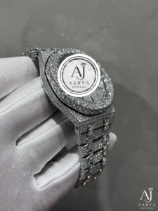 AARVA JEWELS นาฬิกาเพชรหรูหราสำหรับผู้ชาย ตัวเรือนสแตนเลส 41 มม. อะนาล็อกควอตซ์ กันน้ำ 10 บาร์ น้ำหนักเบา - Product Image 5