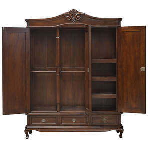 Cette magnifique armoire Amarta à trois niveaux est fabriquée en bois de mahogany massif de couleur marron pour une utilisation dans la chambre. - Product Image 4