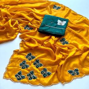 Sari VASTRA COTTAGE de satén puro hecho a mano con diseño de mariposa Khatli Moti Katdana, sari de diseñador totalmente hecho a mano para fiestas. - Product Image 2