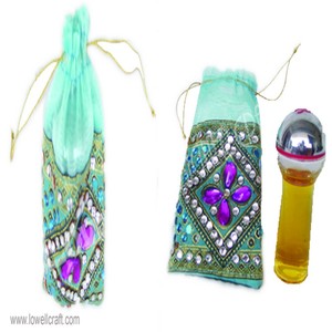 Silk Border Organza Drawstring Pouch Casual Eco-Friendly Christmas Gift Bag - Product Image 2