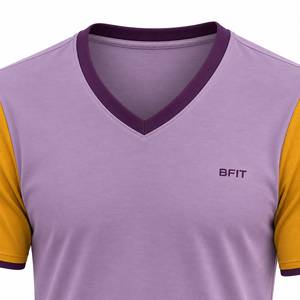 Camiseta Signature para hombre con cuello en V y mangas en contraste dorado, ropa personalizada, corte regular, poliéster transpirable de punto - Product Image 4