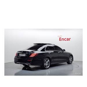 Mercedes-Benz Clase E E300 4MATIC AMG Line 2020, 16,653 km, Caja de Cambios Automática, Volante a la Izquierda, Cámara Trasera - Product Image 2